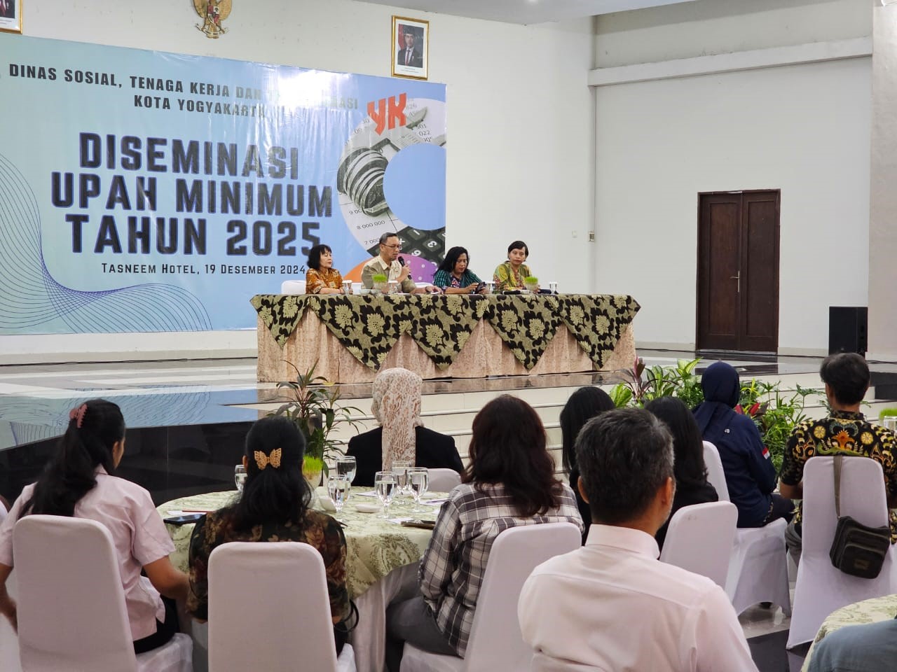 Diseminasi UMK 2025